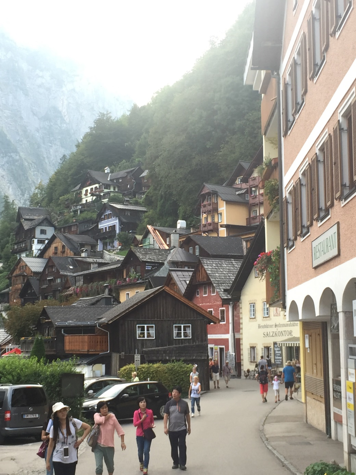 Masal Kitaplarını Andıran Bir Güzellik: Hallstatt Köyü