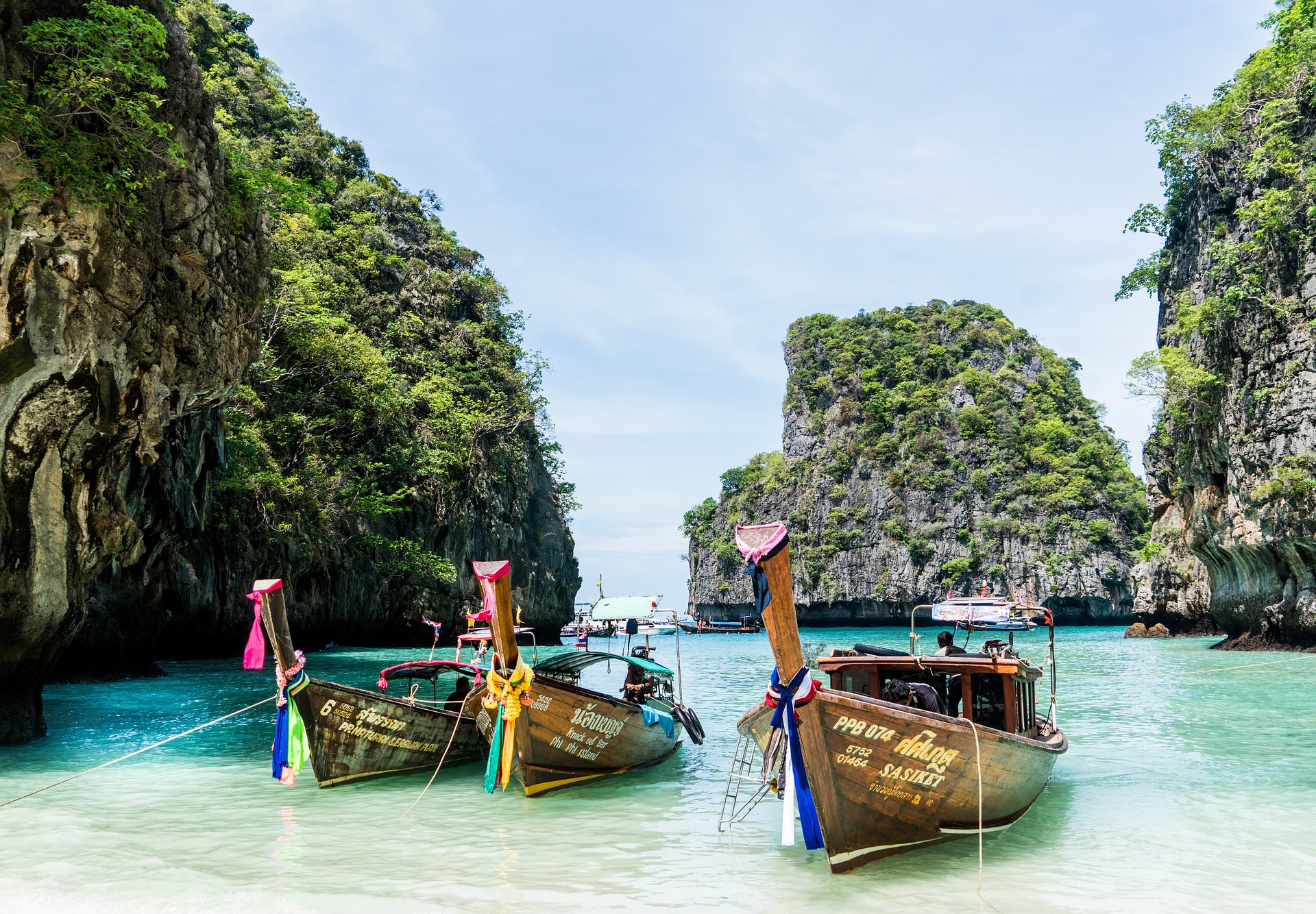 Tayland'ın En Gözde Tatil Adası: Phuket Adası ve Bilmeniz Gerekenler